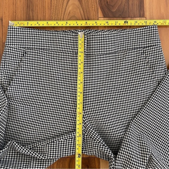 A.L.C. ALC JAMES
HOUNDSTOOTH PANTS SZ 4 - Picture 13 of 16